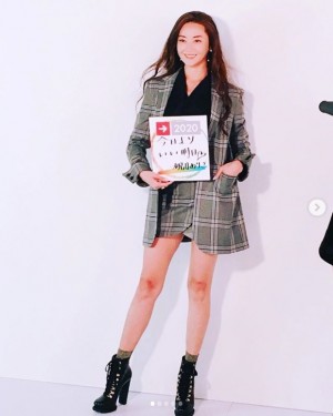 【エンタがビタミン♪】観月ありさ　「伝説の美脚」を披露　撮影はレスリー・キー | Techinsight（テックインサイト）|海外セレブ、国内エンタメのオンリーワンをお届けするニュースサイト