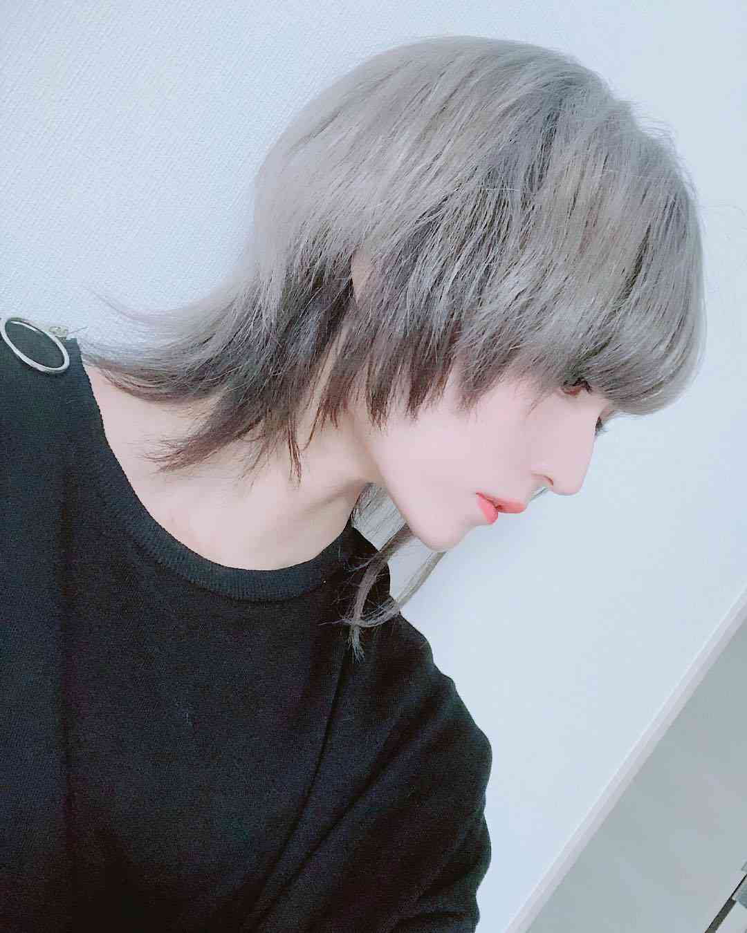 横顔が綺麗な芸能人