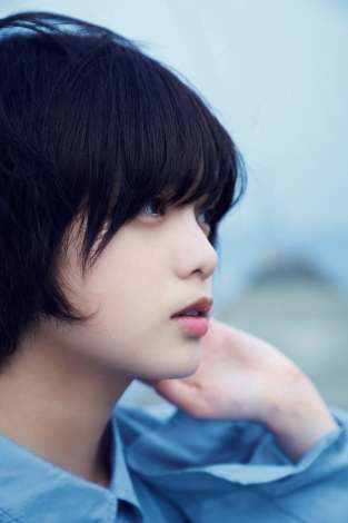 欅坂46写真集が発売1週間で3度目重版 累計22万部に