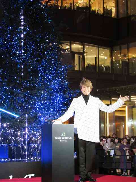 香取慎吾「クリスマスは草なぎとイチャイチャします」 : スポーツ報知