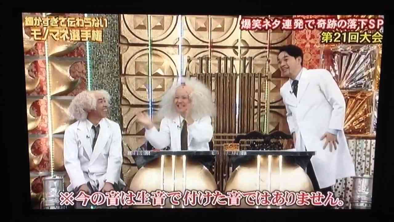 まるで鏡のような水面に雨の雫が一滴 落ちる音 - YouTube
