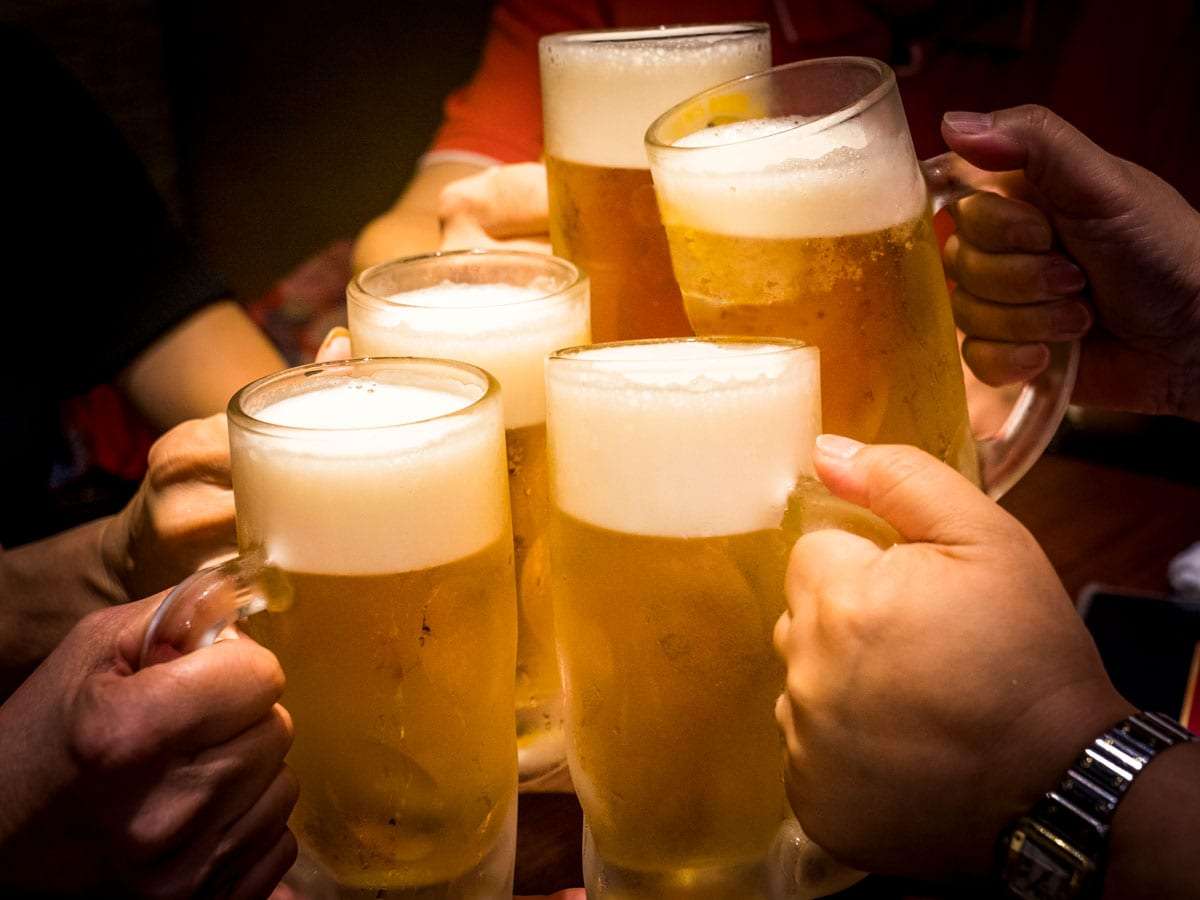 飲み会で気が大きくなった男性管理職が「体で返して」　女性職員へのセクハラに悲鳴 – ニュースサイトしらべぇ