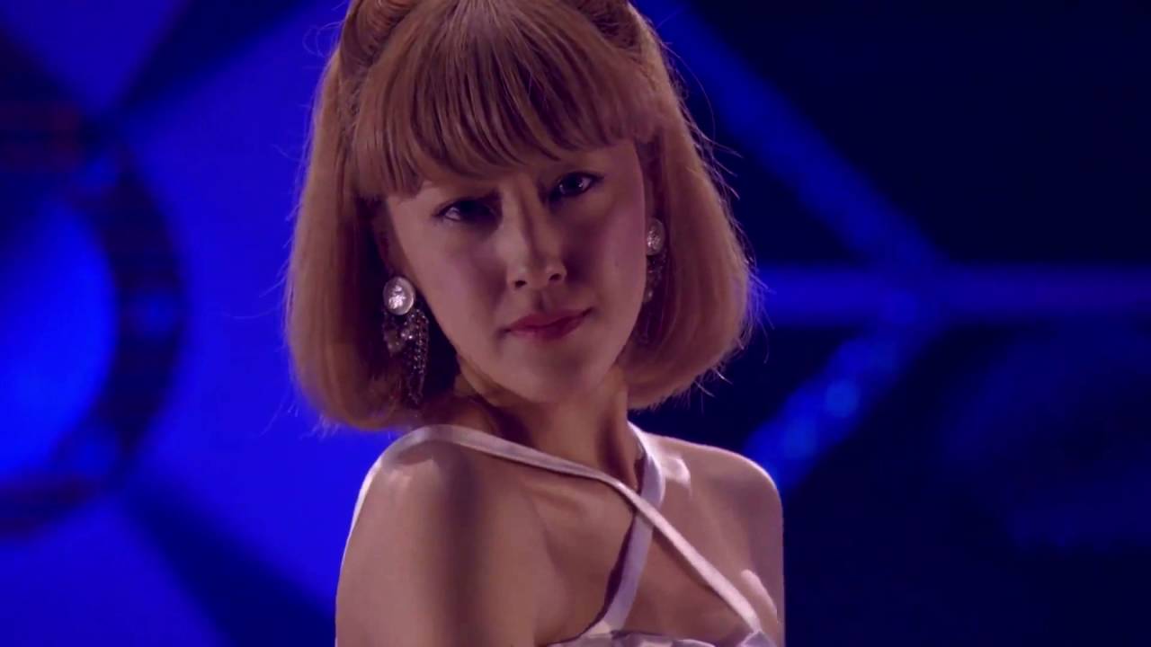 Berryz工房 『Crazy 完全な大人』 - YouTube