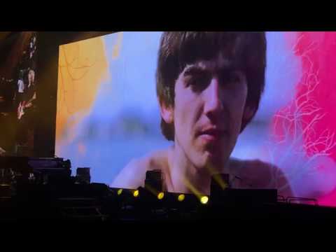 Paul McCartney LIVE_Something HD Montreal September 20, 2018 - YouTube
