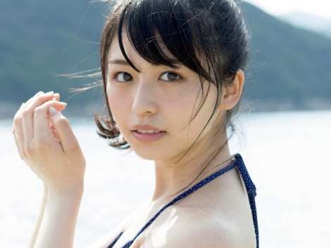 欅坂46 長濱ねる写真集が10度目重版で万部突破 初ソロ作品で坂道g史上初の快挙 ガールズちゃんねる Girls Channel