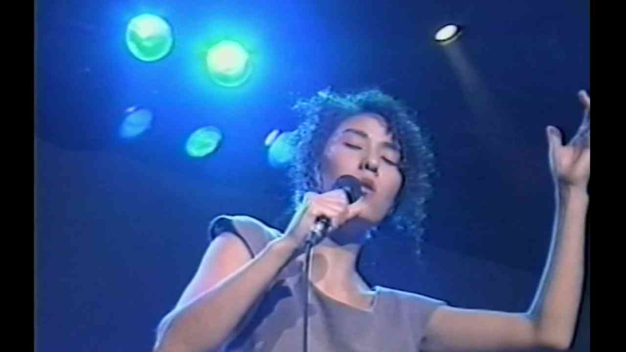 『汽車』：EPO　1992  /  Tour  Live - YouTube