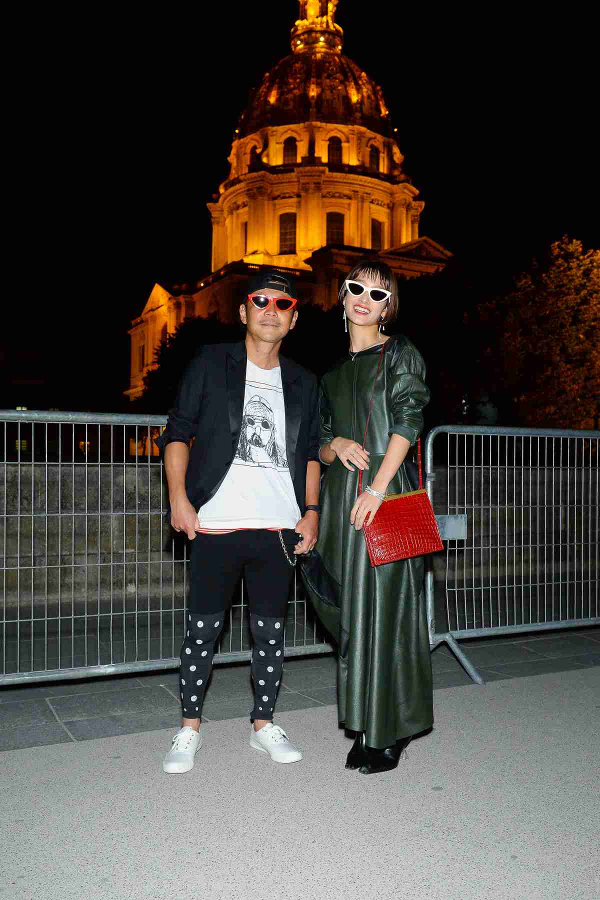 剛力彩芽、「どんどんキレイに…」屋外ロケで撮影中の姿に称賛の声が相次ぐ