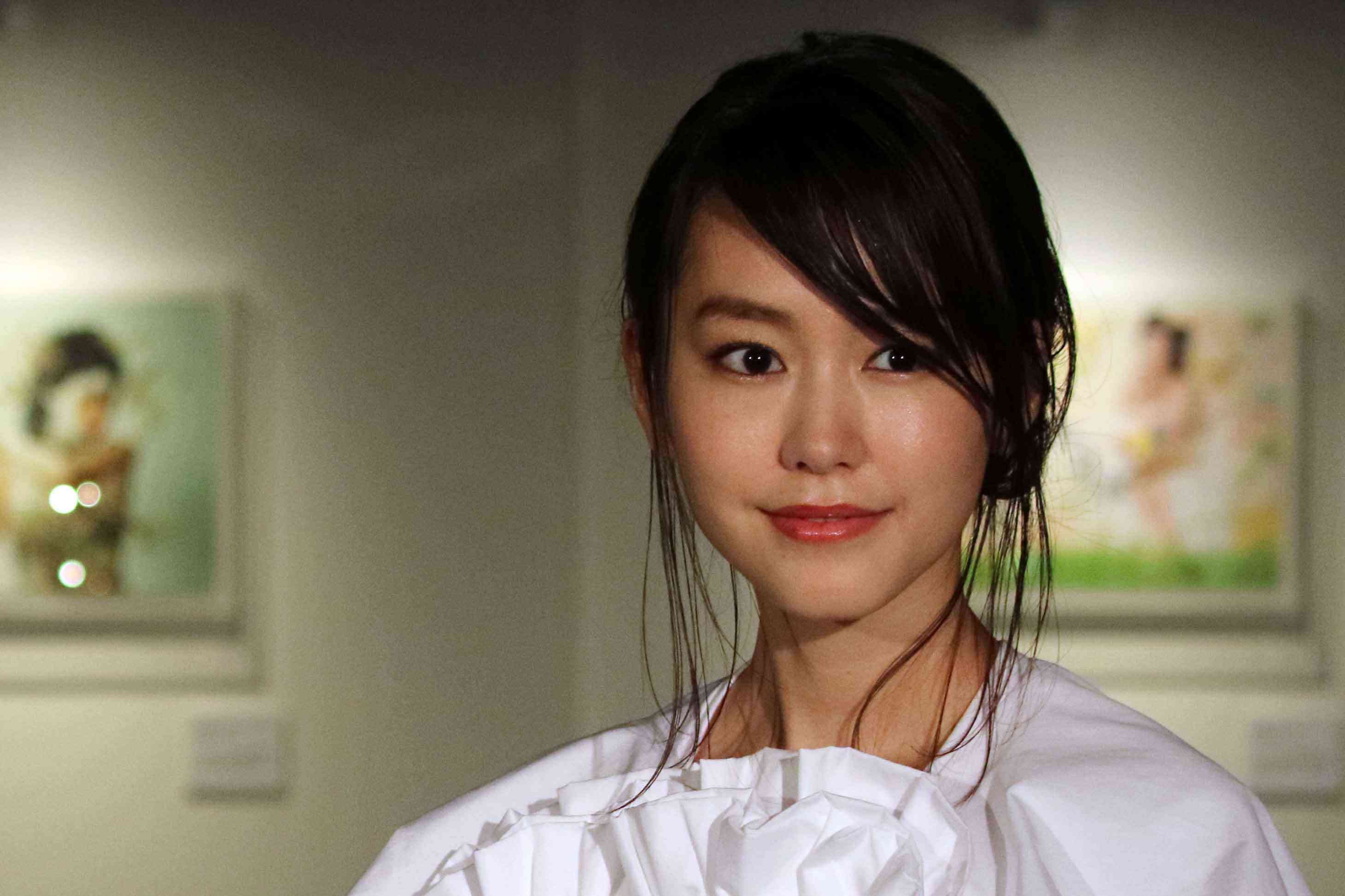 桐谷美玲、「生まれたままの顔」を披露か　「混乱する美しさ」と絶賛の声 – ニュースサイトしらべぇ