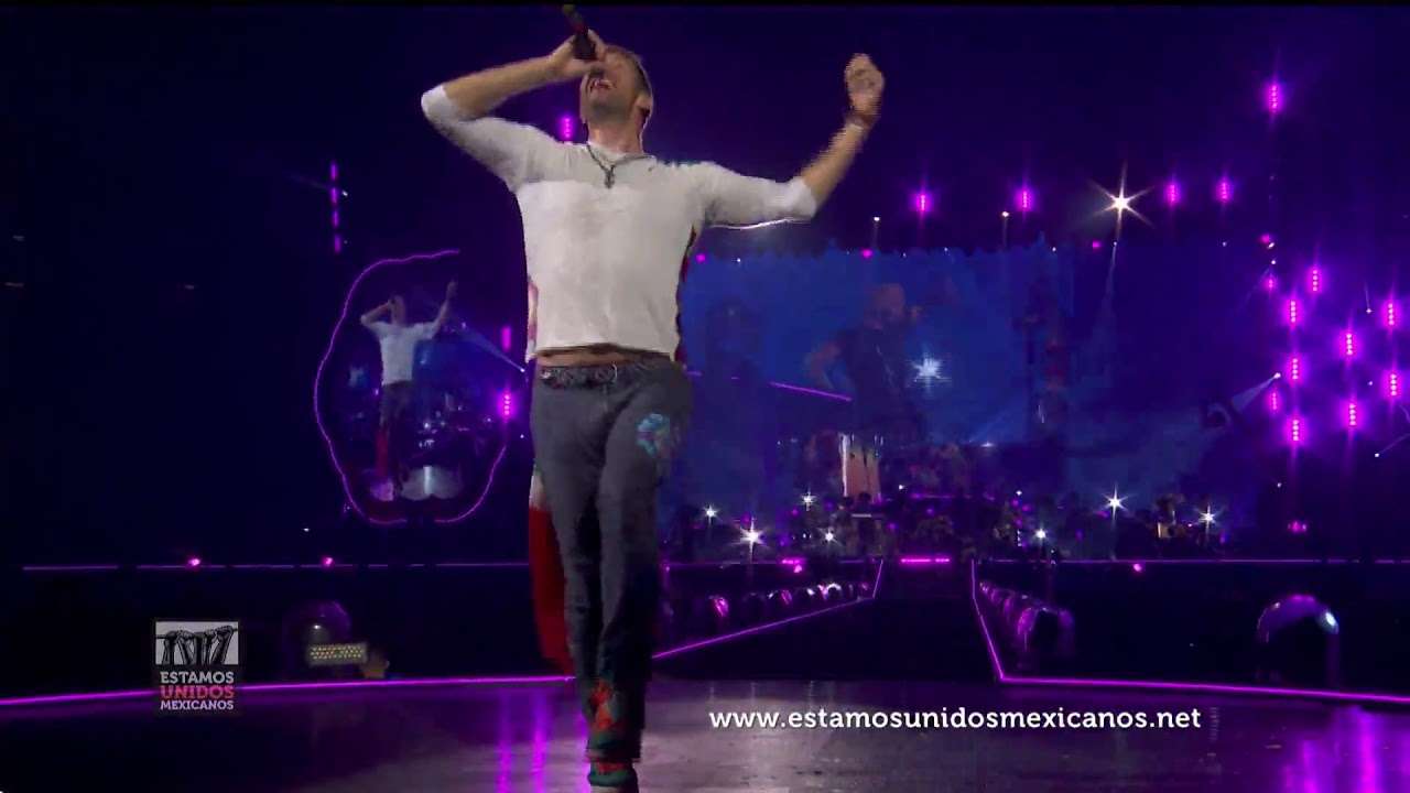 Coldplay - Viva La Vida (Live from San Diego 2017) - YouTube