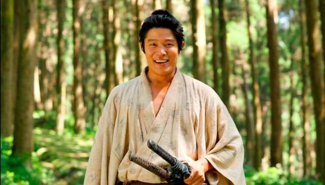 鈴木亮平の体重増減による変化がヤバすぎる！西郷どんでの相撲シーンの肉体が話題に・・・ | 芸能プレス