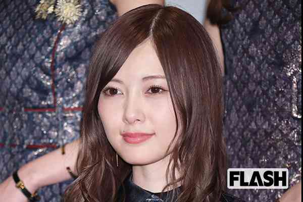 乃木坂46白石麻衣表紙の新雑誌「WHITE graph」創刊号、異例の発売前重版