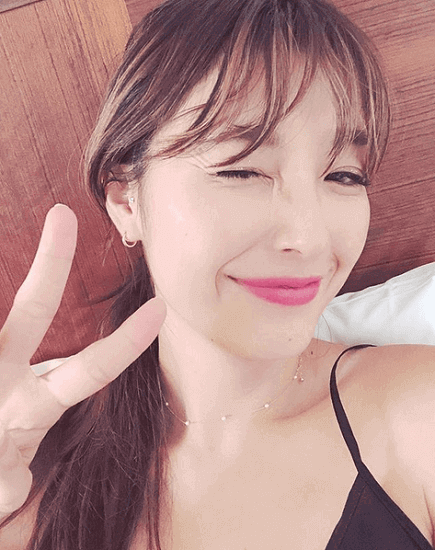 木下優樹菜、31歳誕生日の自撮りが若々しいと大反響「31に見えない」「肌が綺麗」