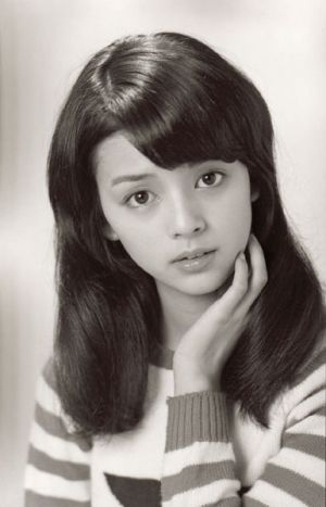 昭和の美人タレントの画像を貼ってください