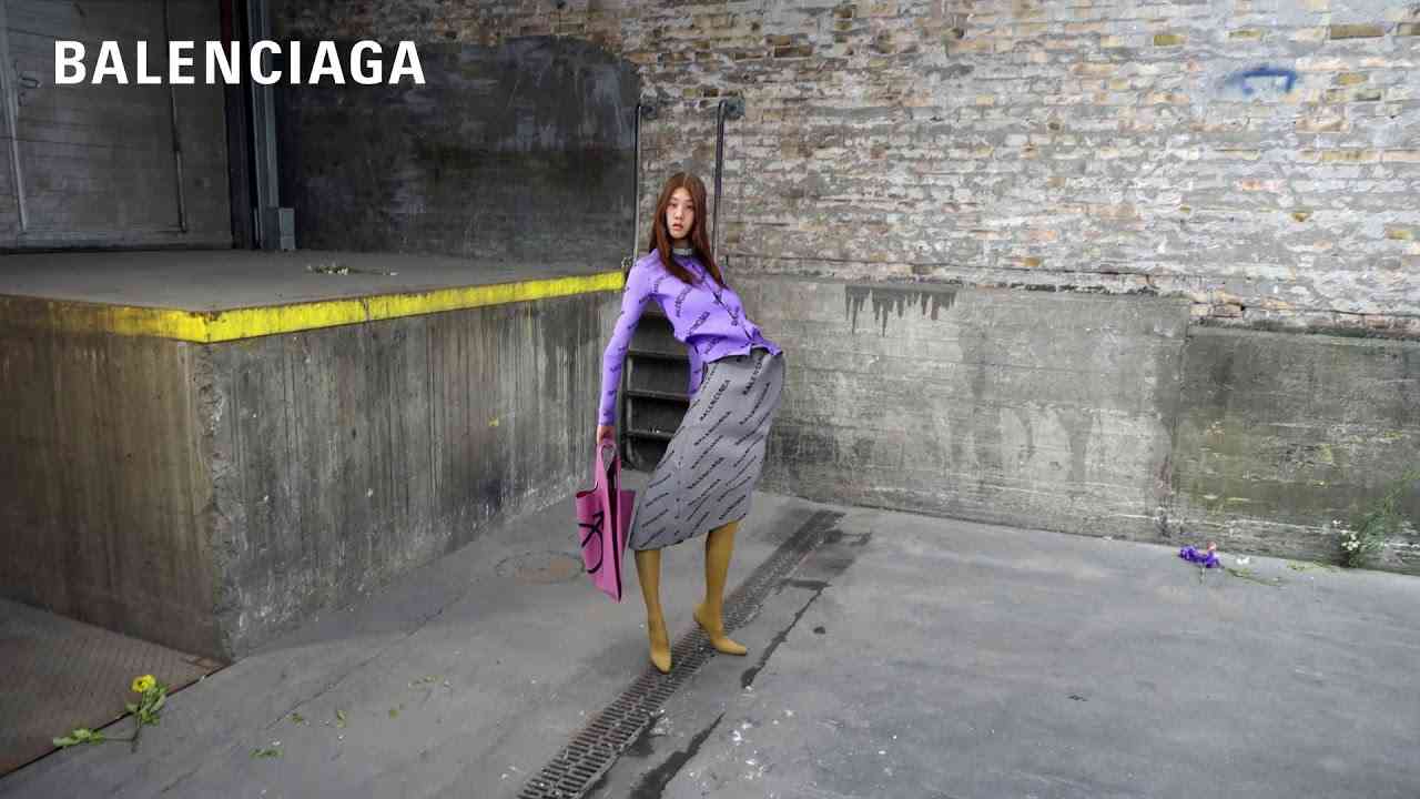 Balenciaga Spring 19 Campaign - YouTube