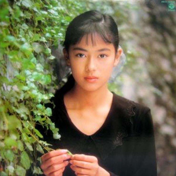 昭和の美人タレントの画像を貼ってください