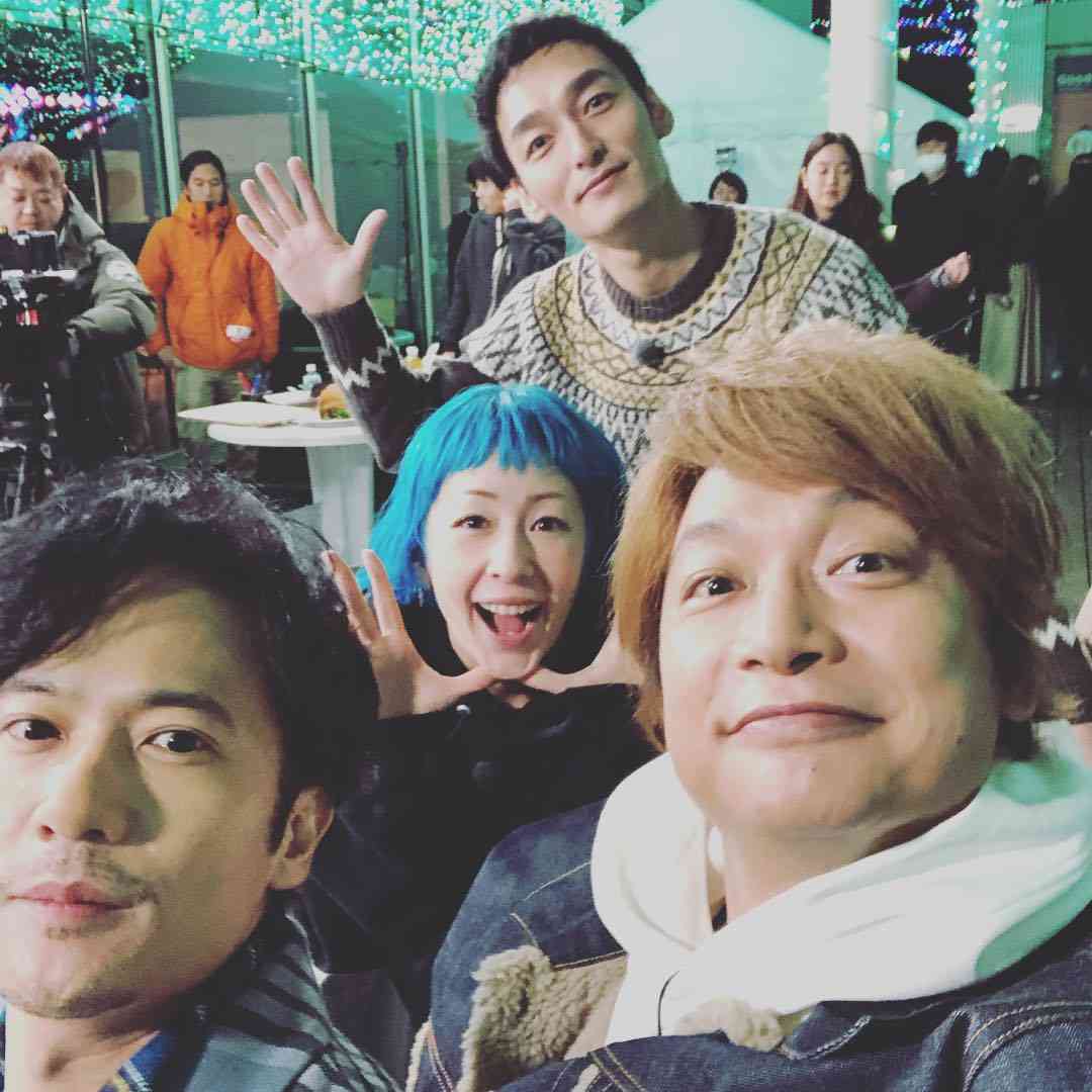 稲垣吾郎 草なぎ剛 香取慎吾と ドラえもん みたいな髪色の木村カエラの写真に反響 ステキなお写真 ガールズちゃんねる Girls Channel