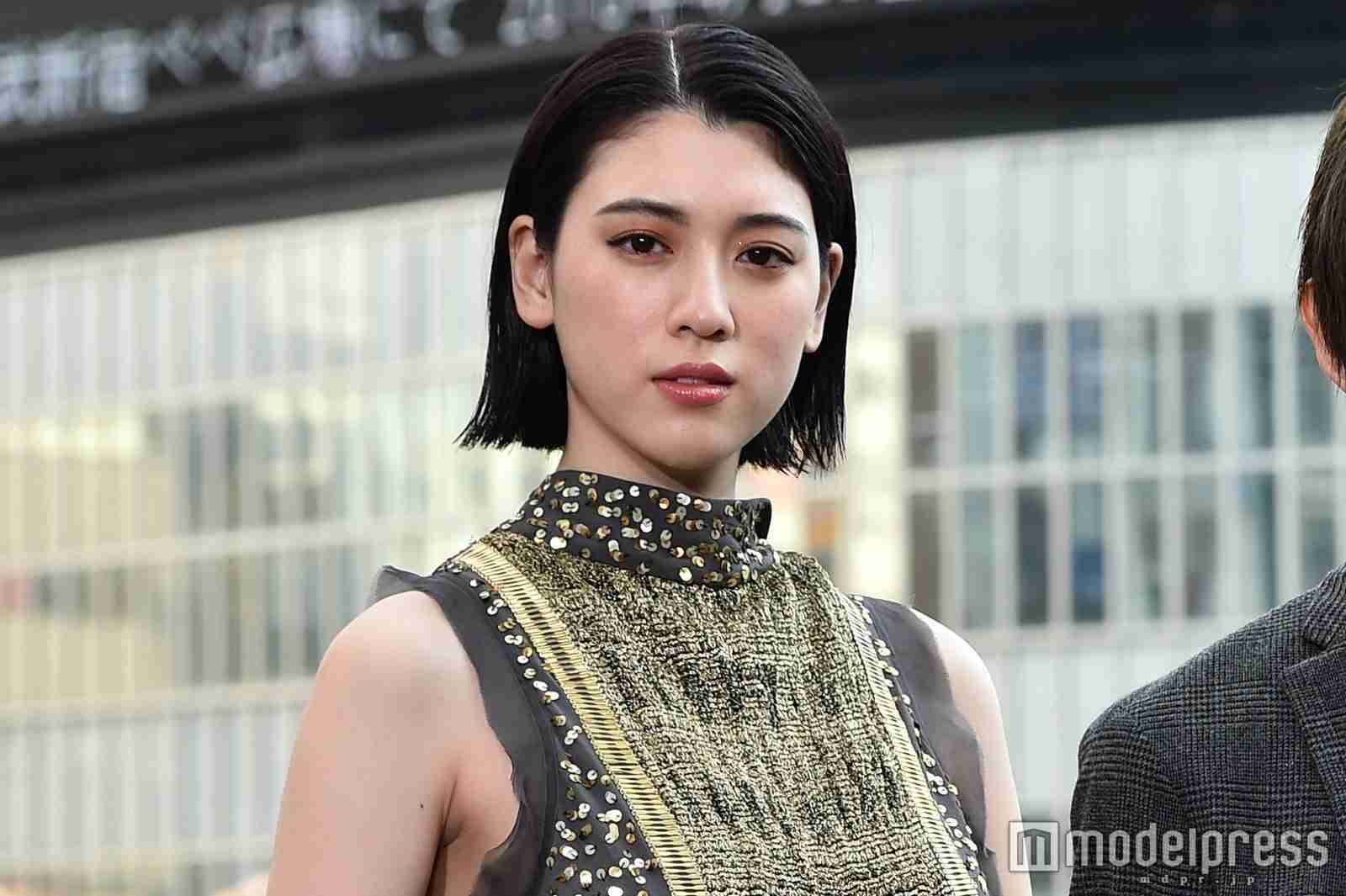 三吉彩花の大胆イメチェンに反響殺到 最高 可愛すぎてため息でる ガールズちゃんねる Girls Channel