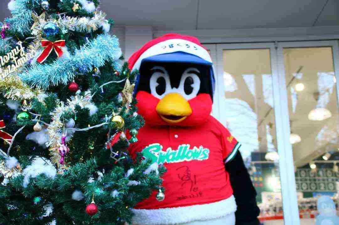 プロ野球選手、球団マスコットの画像を貼りましょう