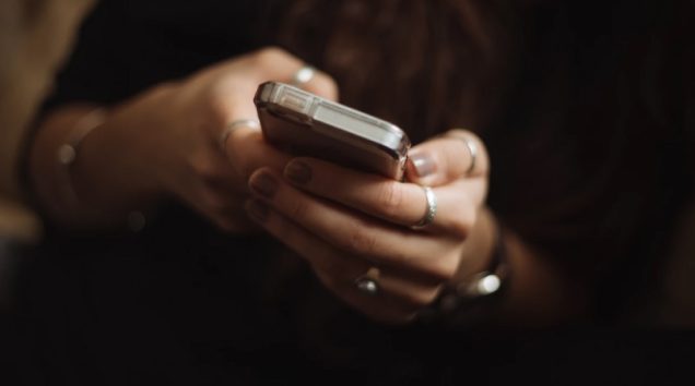 嫌われる女上司の特徴＝携帯電話の多用　米OLの手記に多くの同感 – エトセトラ・ジャパン＜ETCETERA JAPAN＞