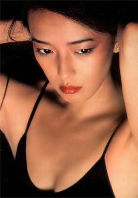 昭和の美人タレントの画像を貼ってください