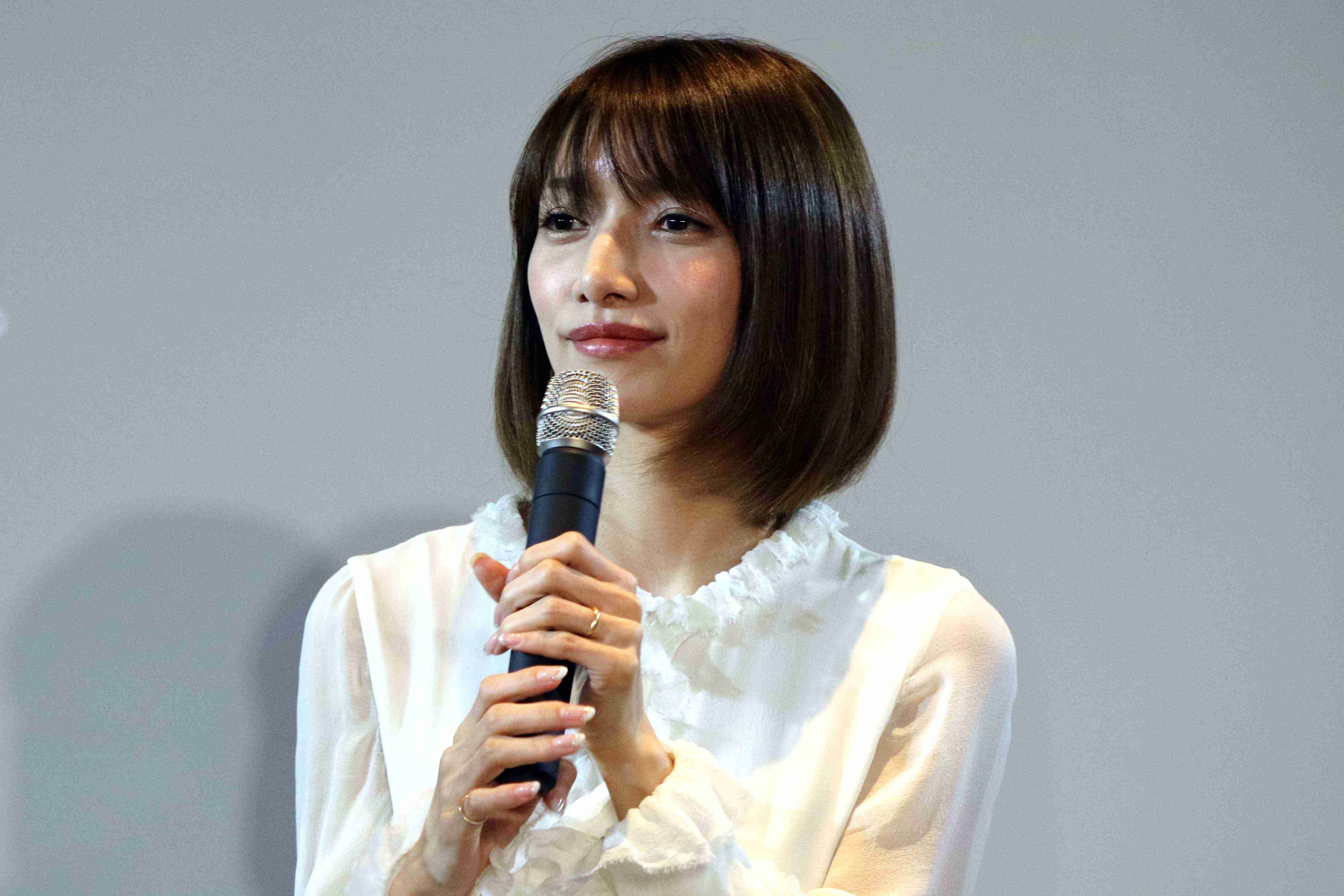 後藤真希、17歳の甥とお風呂でキス　笑い抜きの異常な関係に「ありえない」の声も – ニュースサイトしらべぇ