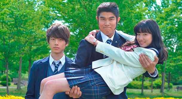 かわいい～！ 永野芽郁の“女子高生”ショットにファン歓喜「学校いたら毎日幸せ！」