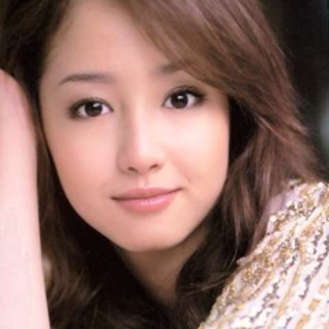佐々木希のドアップ写真が異次元の美しさ 「あなたは女神ですか?」とファン崇拝