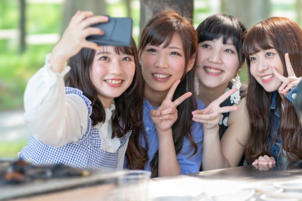 男性ウケより大切なもの？　女性のおしゃれは「自分の好み」を追求する傾向に｜ニフティニュース