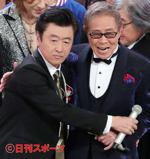 桑田佳祐「心打たれました」嵐・大野の心配りに感心 - 音楽 : 日刊スポーツ
