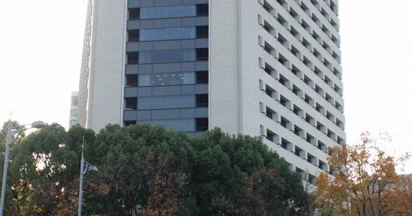 「仮想通貨送らねば悲劇」　複数の製薬会社と毎日新聞社に青酸カリとみられる粉末 - 毎日新聞