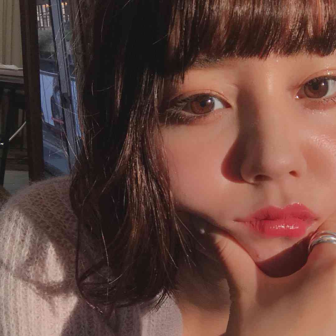 NANAMIさんはInstagramを利用しています:「make をちょっと変えた? ファンデ @maccosmeticsjapan STUDIO PERFECT FOUNDATION 程よいマット感がめちゃいい . シャドー @narsissist  PATTAYA オレンジシャドーは定番のだいすき色！ラメ感も大きくて好き！ .…」
