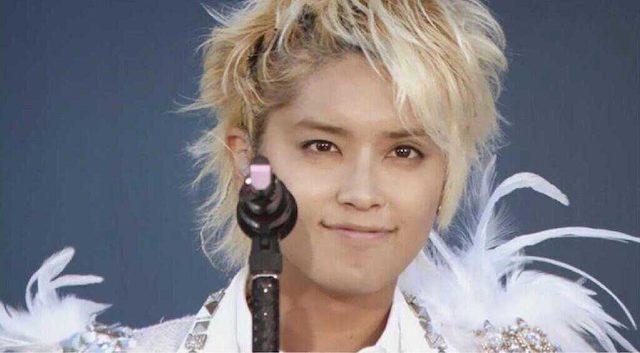 手越祐也は足首にタトゥーを入れていた！？その証拠がこちら・・・ | 芸能プレス