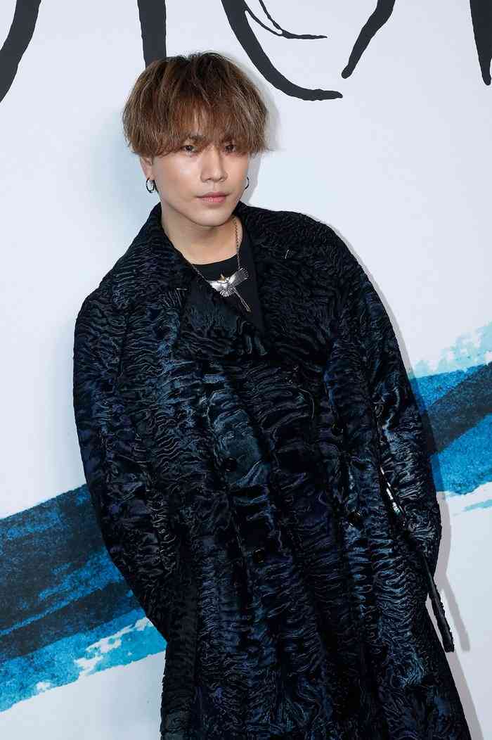 三代目JSB登坂広臣・福士蒼汰・kemioら、パリコレ降臨で存在感　フロントロウで鑑賞 - モデルプレス