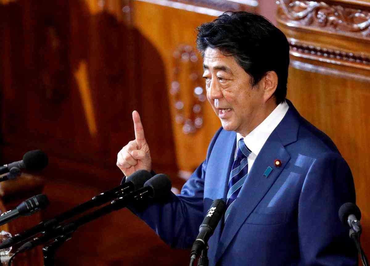 消費税率10%への引き上げで協力要請＝安倍首相・施政方針演説