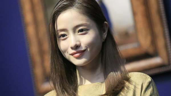 結婚遠のく石原さとみ 7月ドラマ主演で恋愛から仕事モード