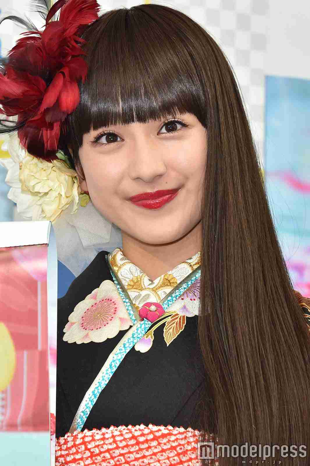新成人・平祐奈、艶やか晴れ着姿を披露　“平家ルール”で炭酸解禁も「喉をダメにした」