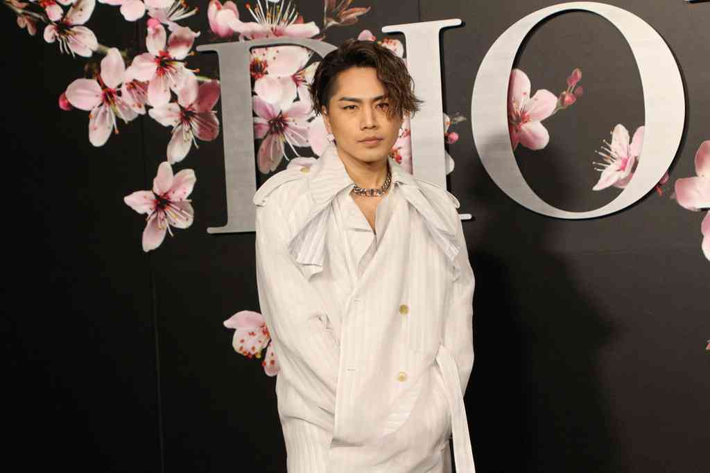 三代目JSB登坂広臣・福士蒼汰・kemioら、パリコレ降臨で存在感　フロントロウで鑑賞