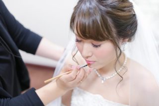 ブライダルメイクで使用するコスメ