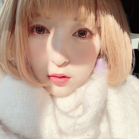 「透明感ハンパない」「お人形さんみたい」神田沙也加、透き通る肌のドアップショットに反響 | AbemaTIMES