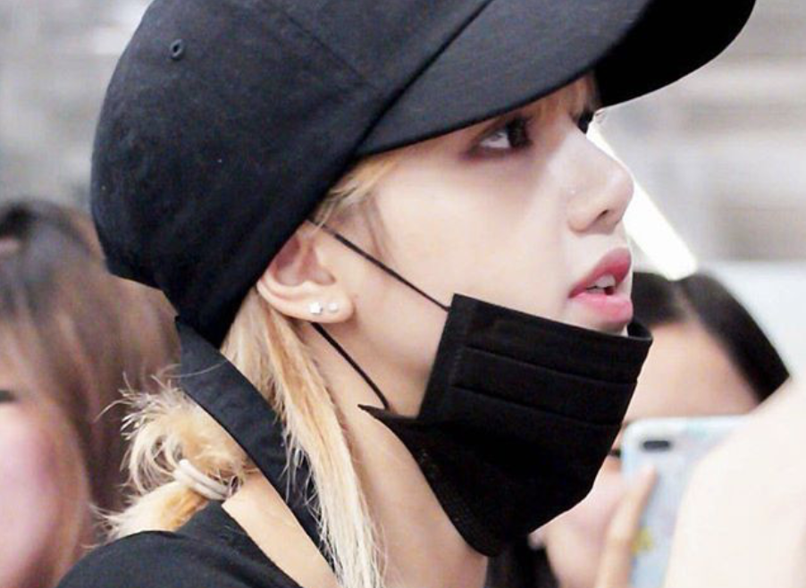 接客業の方、マスク、どの程度で付けますか?