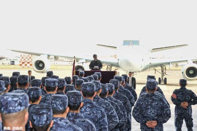 岩屋防衛相「現在、瀬取りの対応に頑張っている状況、哨戒方式を変えるつもりはない」…韓国国防長官「強力対応」に！ : 軍事・ミリタリー速報☆彡