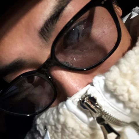 赤西仁が大接近！ドアップショットにファン悶絶「彼氏み半端ない」「風邪が治るくらいの破壊力」 | AbemaTIMES