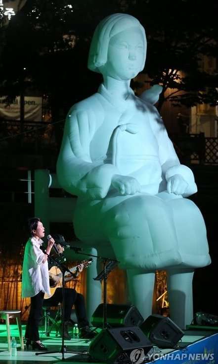 ウーマン村本大輔「新井浩文が在日朝鮮国籍だとわかった瞬間にバッシングが何万倍」人種差別と警鐘