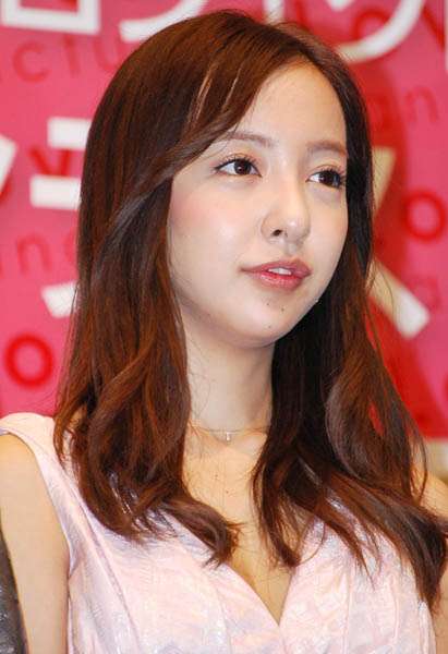3000人動員遠く チケット売れない板野友美の悲しい現在地｜日刊ゲンダイDIGITAL