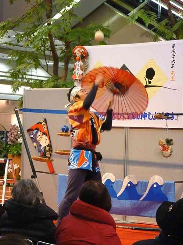 ウーマン村本大輔「新井浩文が在日朝鮮国籍だとわかった瞬間にバッシングが何万倍」人種差別と警鐘