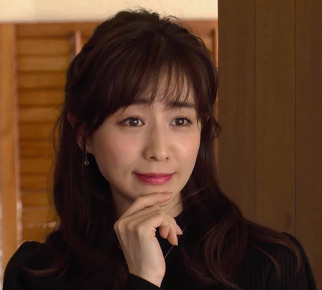 メイク参考にしている芸能人を教えてください。