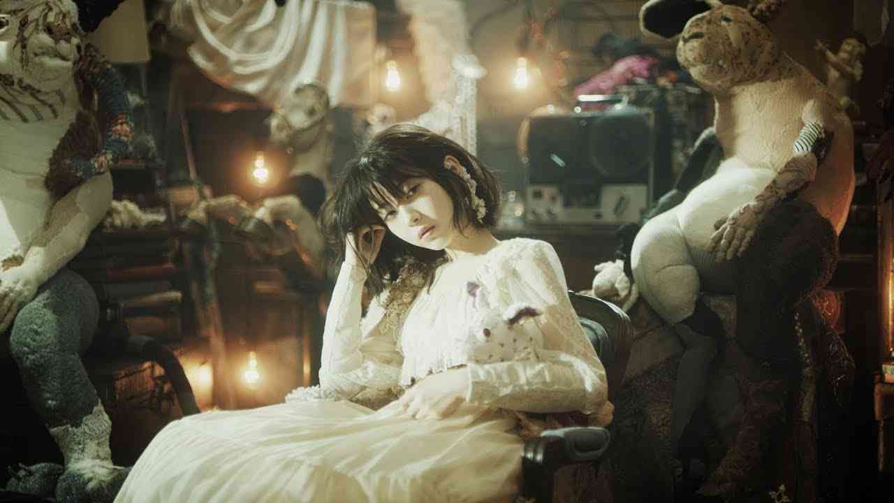 Aimer 『I beg you』（主演：浜辺美波 / 劇場版「Fate/stay night [Heaven's Feel]」Ⅱ.lost butterfly主題歌） - YouTube