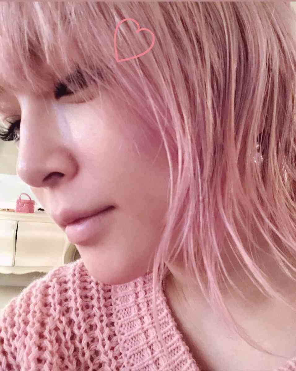 浜崎あゆみ・ダンサーの投稿にファン激怒「気分悪い」「あゆのイメージが…」