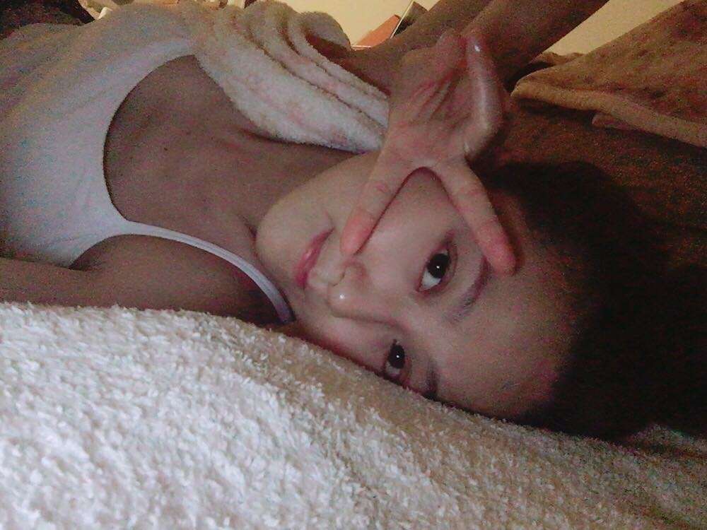 鈴木奈々さんはInstagramを利用しています:「私の好きな言葉を紹介します☆ 「冬は必ず春となる」 季節が変わるように、 辛いことがあっても 必ず幸せがおとずれます。 辛い時、苦しい時は、 この気持ちがずっと続くような 気がします。 辛い時、苦しい時は、 「冬は必ず春となる」 この言葉を思い出します。 #辛いことがあっても…」