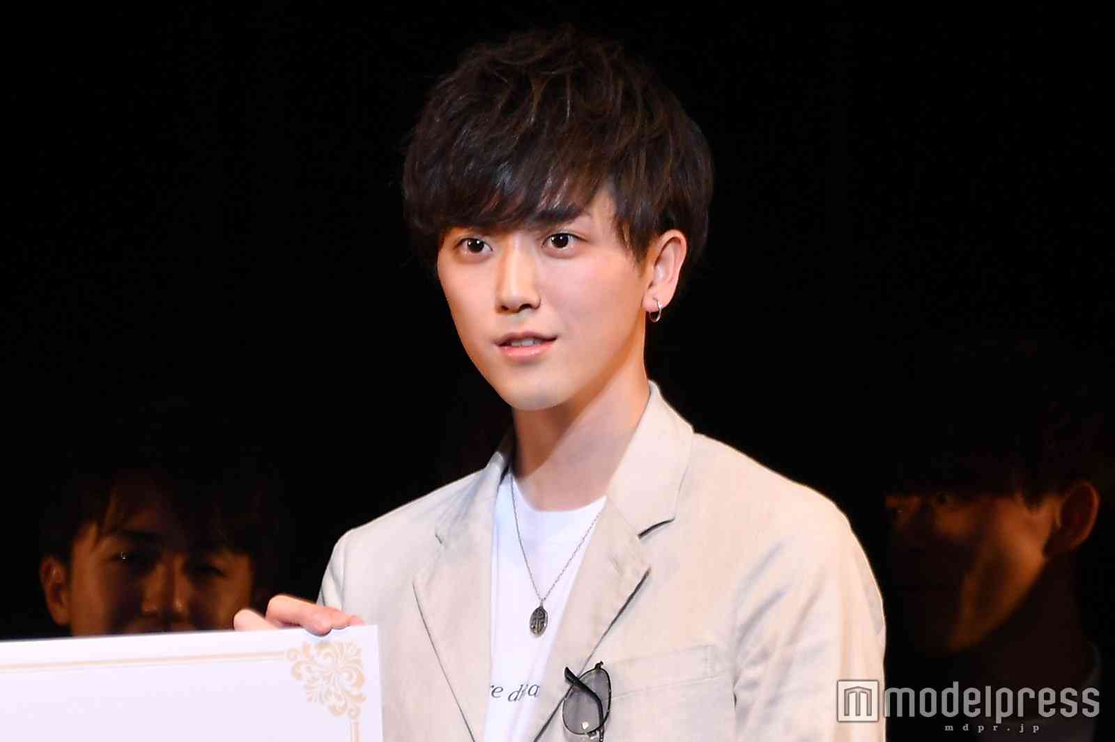 “日本一のイケメン大学生”明治学院大学・草地稜之さんが栄冠